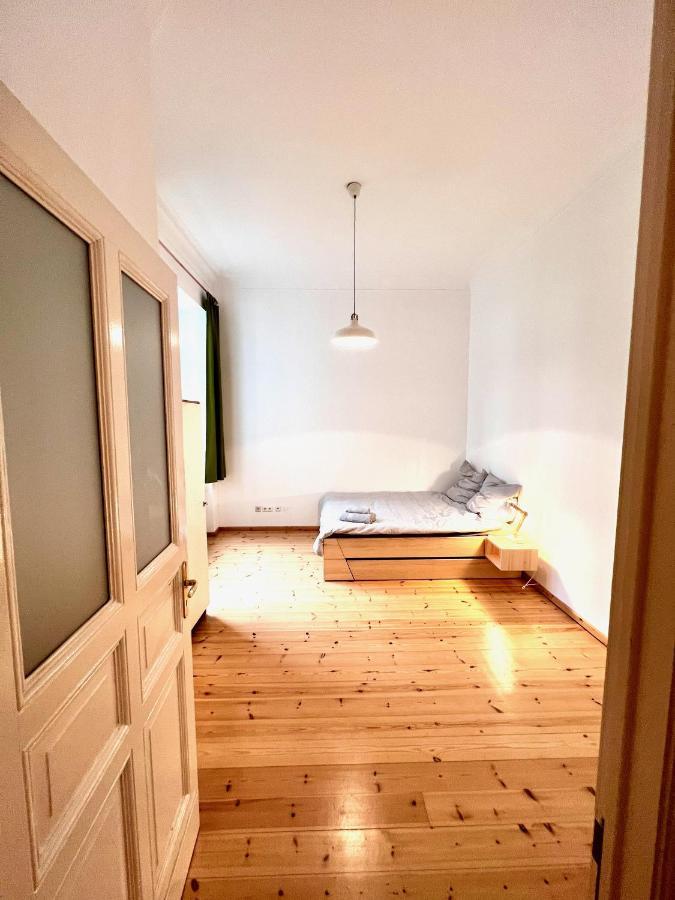 Gemuetliche 2-Zimmer-Wohnung Zentral Friedrichshain Berlin Exterior photo